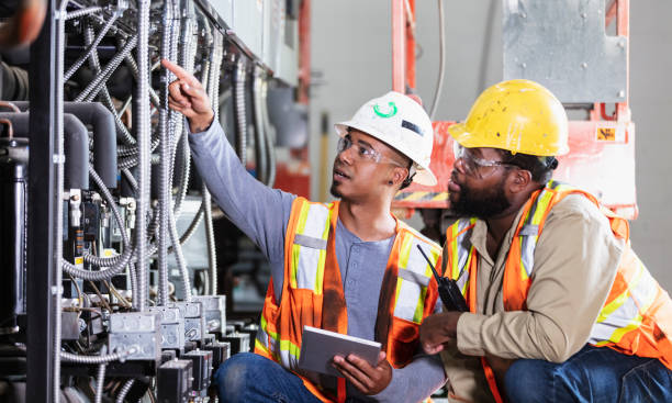 Best Commercial Electrician Services  in Hampton, IL